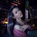 Julii_Bond