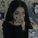 Kiri_Taylor
