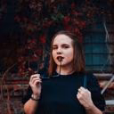 taya_burton