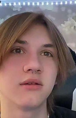 <<Влюблённые враги>>