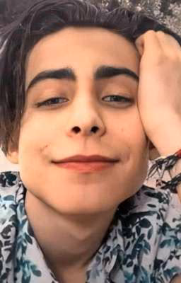 Играем на любовь!)♥️🃏{Aidan Gallagher}