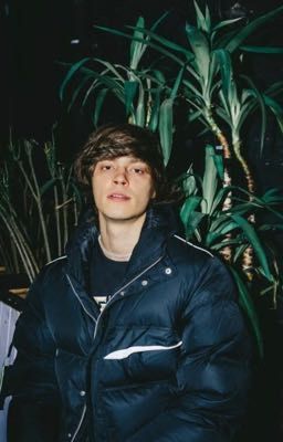 Наврятли мы близкие😑