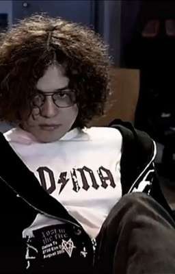 выпускной, ты в красивом платеце..