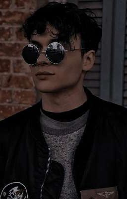 Расскажи мне биологию простым языком.