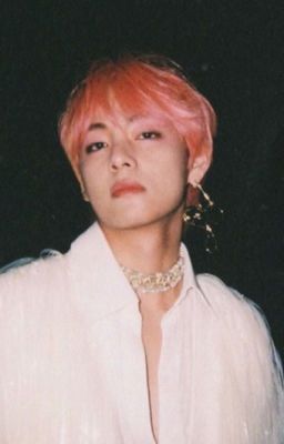 Одной не пройти через терни 