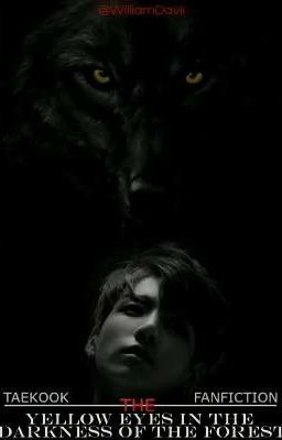 Жёлтые глаза в темноте леса.