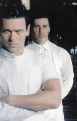 - Сводные враги  -