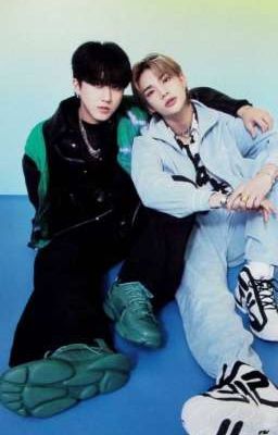 Сканер в руках, записка на ладошке 