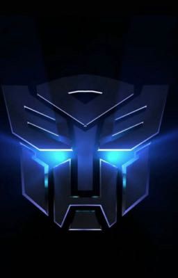 Трансформеры и девушка робот