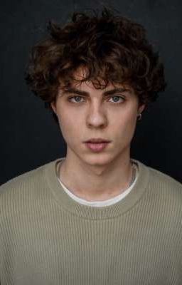 Ты перевернул мою жизнь Миша|Михаил Сотников