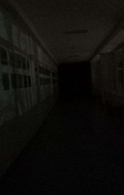 Любовь, гуляющая по коридорам тьмы.