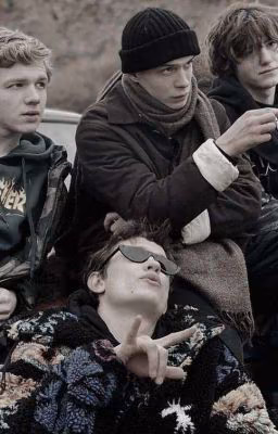 Рыжая Киса/ Черная весна
