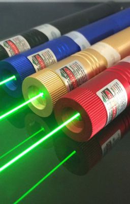 Videt svyazi mezhdu atomami s pomoshch'yu lazernaya ukazka 10000 mvt