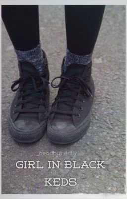 girl in black keds