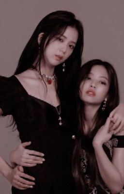 ☽ ;; 𝒎𝒚 𝒍𝒐𝒗𝒆 (𝒇𝒆𝒂𝒕). 𝒎𝒚 𝒑𝒂𝒊𝒏.