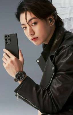 Чон Чонгук и Красотка из Факультета Искусств