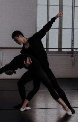 Тренер танцев