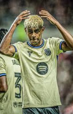 Оставшаяся одна|| lamine yamal 