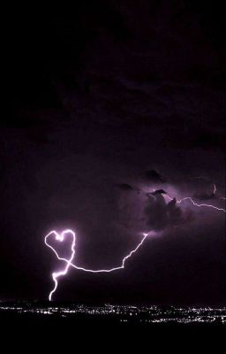 Два урагана-миллион чувств.