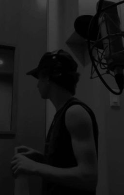 Бабочка со сломанными крыльями