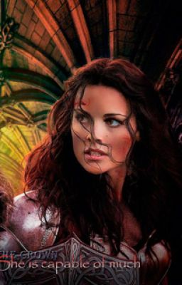 Королева должна