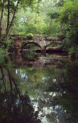 Говард Лавкрафт "Тайна среднего пролета"