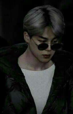 Даже у розы есть шипы.