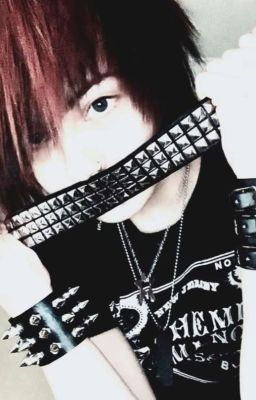 Мой эмо бой