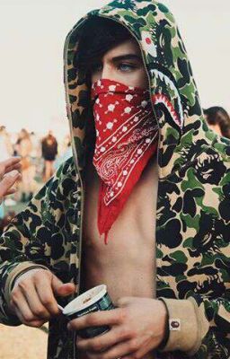 Укуси Меня Вампир!