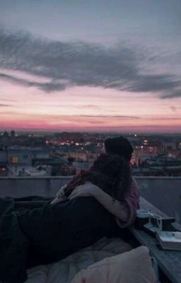 Её волосы пахнут дождём...