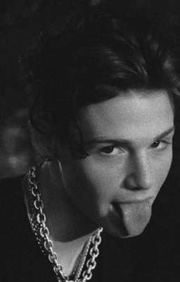 тихоня И Новенький) 💋|ЗАКОНЧЕН|