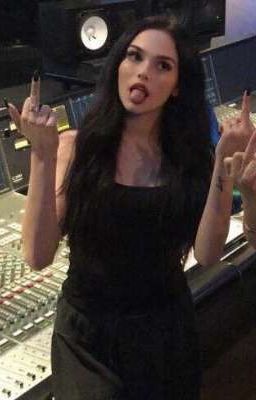 Друг сводной сестры или враг...?