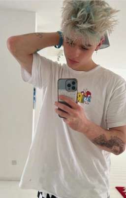 Даня,не хулигань!А то накажу)(Завершено)