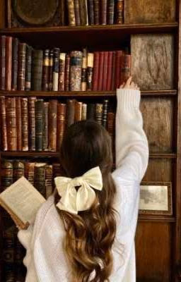 Хранительница👑📚 страниц 📃 🇪🇬⛵🌊🏝️.