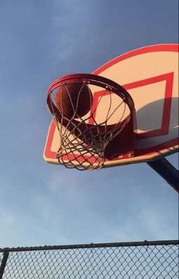 Держи меня за руку крепко