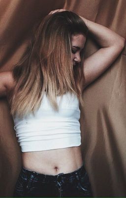 История одной девушки.