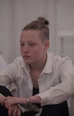 Выход в свет