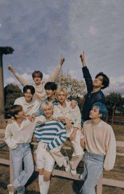 |Реакции Stray Kids||Stray Kids Reaction|