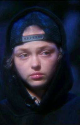 новенькая в общаге|Софья кульгавая.