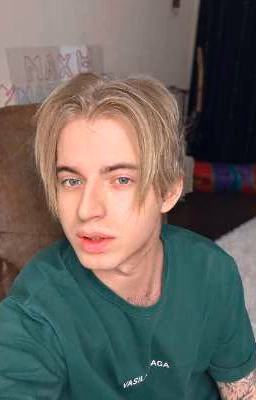 между нами
