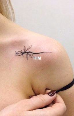him :; michael clifford
