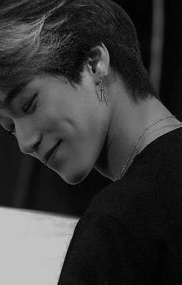 Приду к тебе когда упадёт первая снежинка