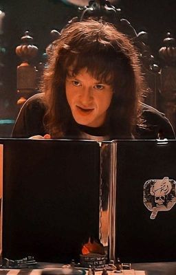 Утонула в любви.