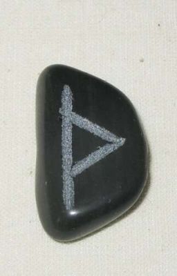 странный камень