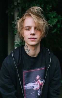 Я буду сводить тебя с ума, а ты не сворачивай. 