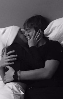 kisses on the forehead 