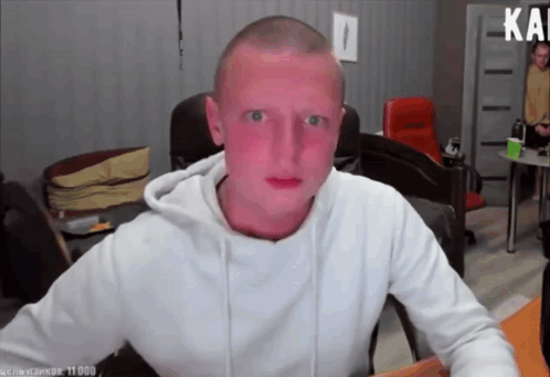 lNC3SlIvKVf6jem2hIPlXWg3Rj8uorzIuVTo5FoE.gif