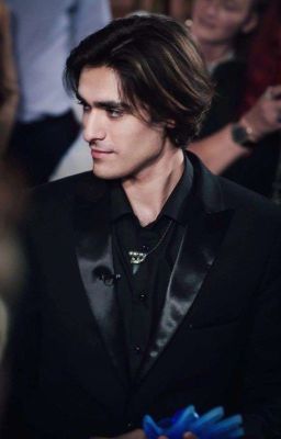 Случайный Друг? 