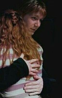 У барной стойки