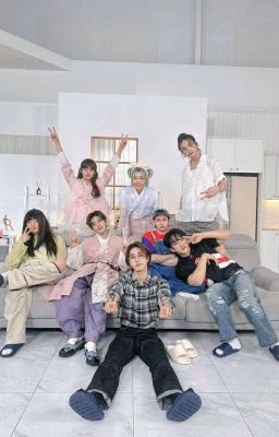 9 участница Stray kids